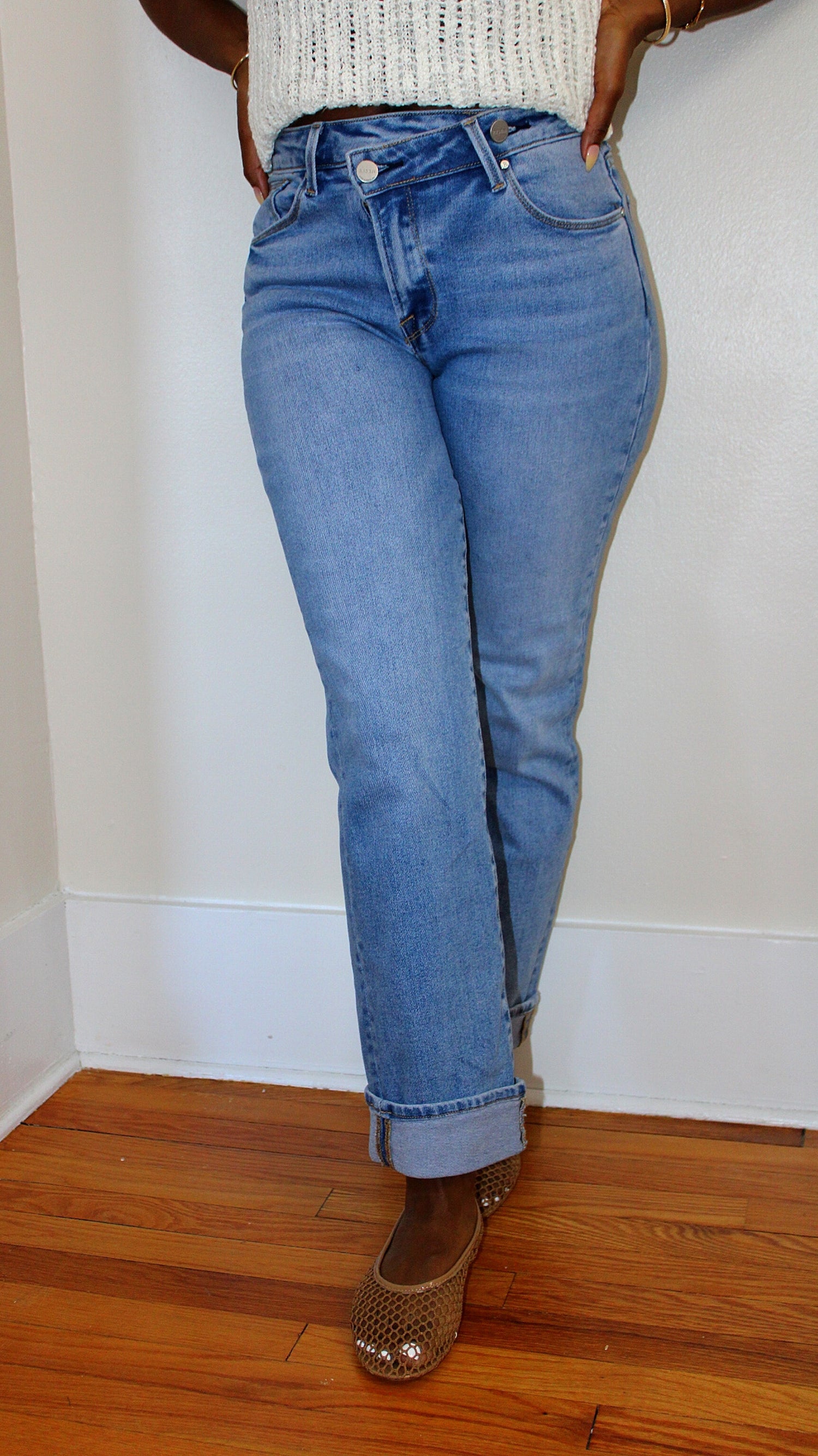 High Rise Cross Over Straight Leg